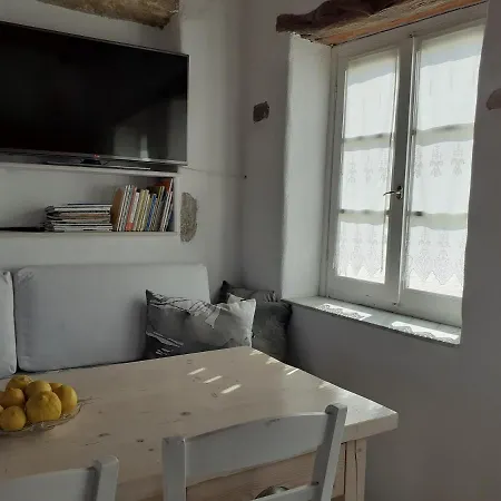 Lejlighed Nikorama House Piso Livadi