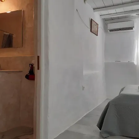 Nikorama House